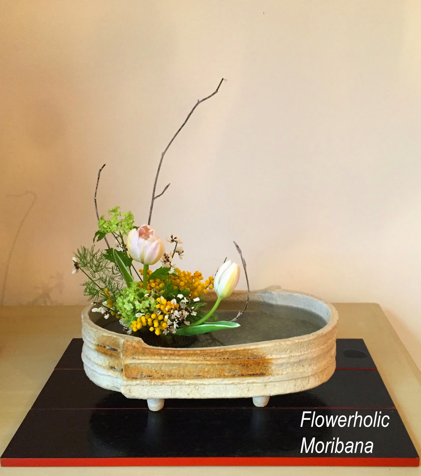 Flowerholic Ikebana Moribana style
