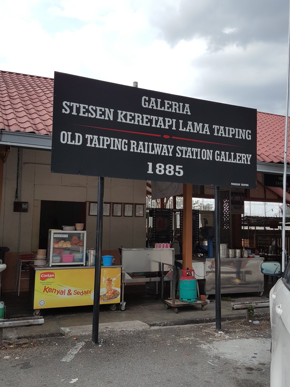 Stesen keretapi taiping