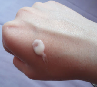 textura La Roche-Posay Anthelios XL Ultra Light Fluid textura La Roche-Posay Anthelios XL Ultra Light Fluid