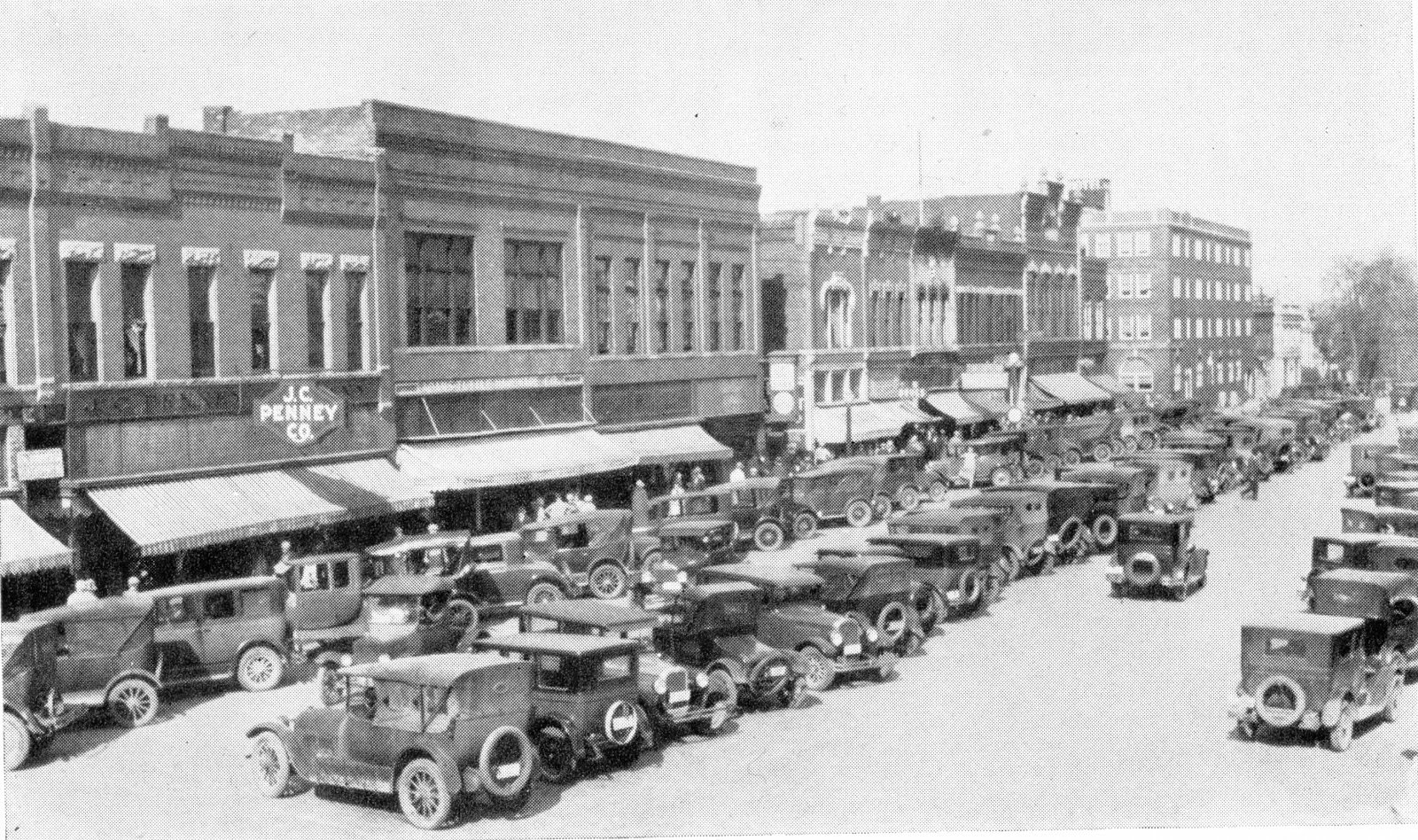 Chariton's Square Deal