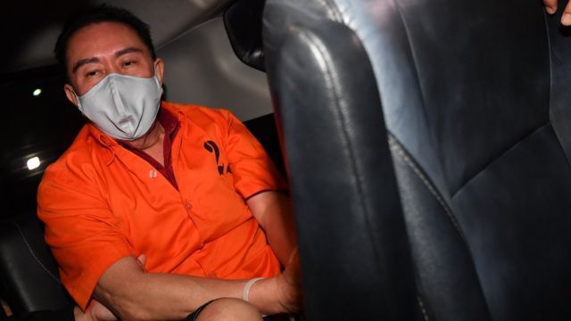 Usut Tuntas Oknum Bantu Djoko Tjandra di Imigrasi Usut Tuntas Oknum Bantu Djoko Tjandra di Imigrasi