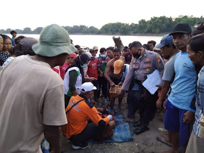 Dua Orang Penambang Pasir Di Sungai Bengawan Solo, ditemukan tak bernafas 