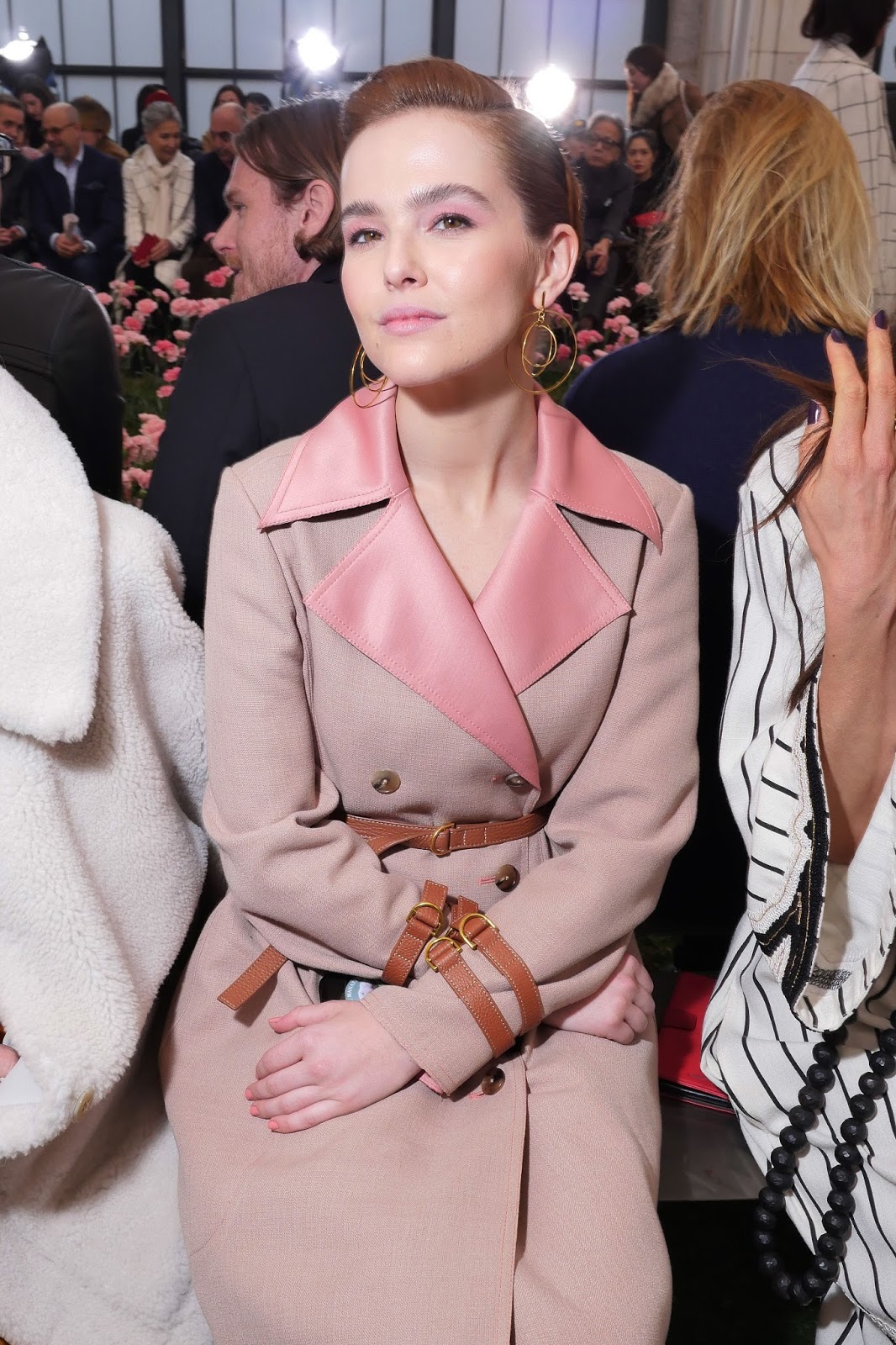Zoey Deutch || Tory Burch Fall Winter 2018 Fashion Show during New York