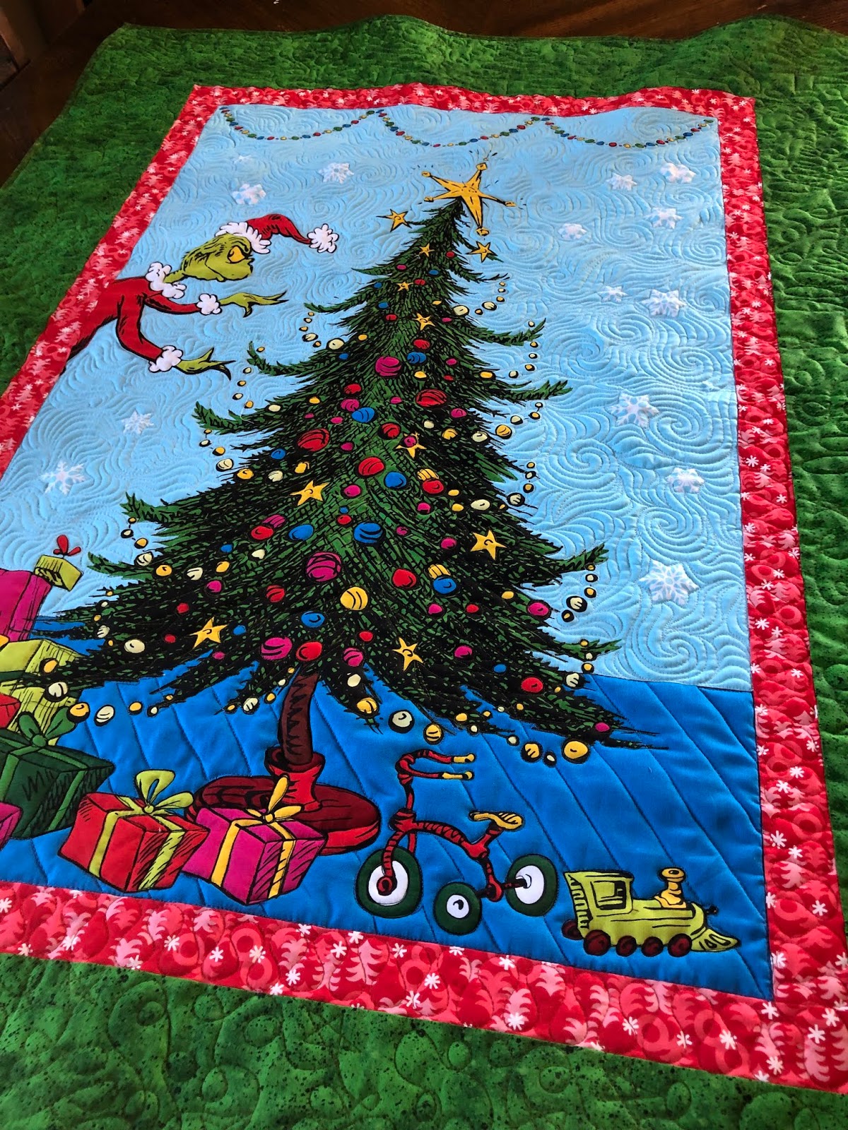 Pamelaquilts Custom Quilted Grinch Panel And Log Cabin Santa