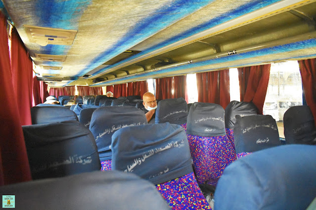 Autobús local a Abu Simbel