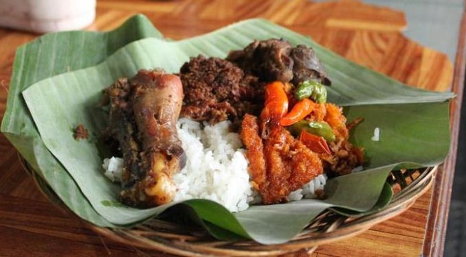 Makanan Khas Nusantara RAHASIA MEMBUAT GUDEG JOGJA ENAK 
