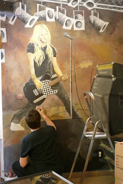 Avril Lavinge, mural ścienny, malowanie obrazu na ścianie
