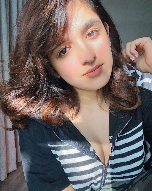 Shirley setia pic