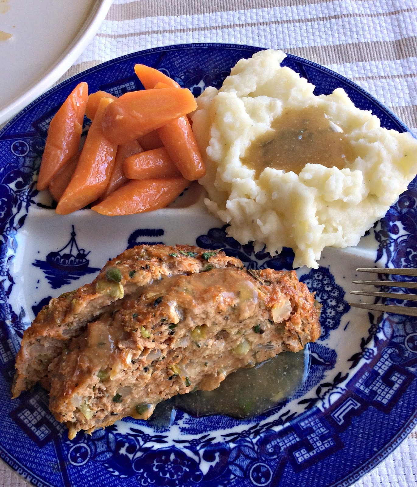 Turkey Meat Loaf with Sage Gravy
