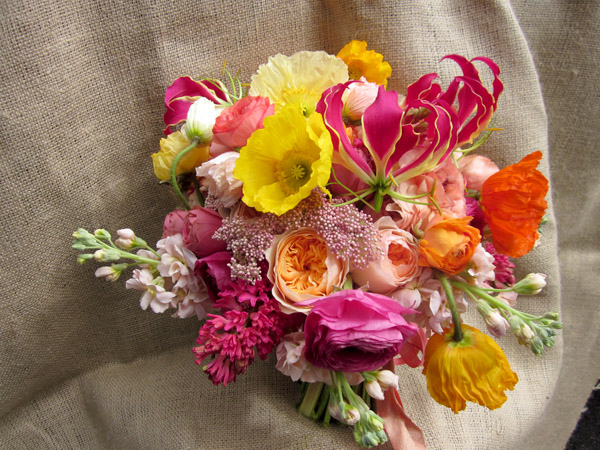 Fiore Fresco Ranunculus And Icelandic Poppies In Bright Coral Pink