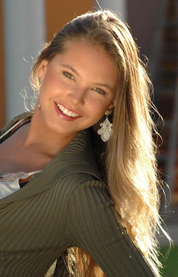 Louise D'Tuani: Louise D`Tuani "novela Ribeirão do Tempo"-TV Record