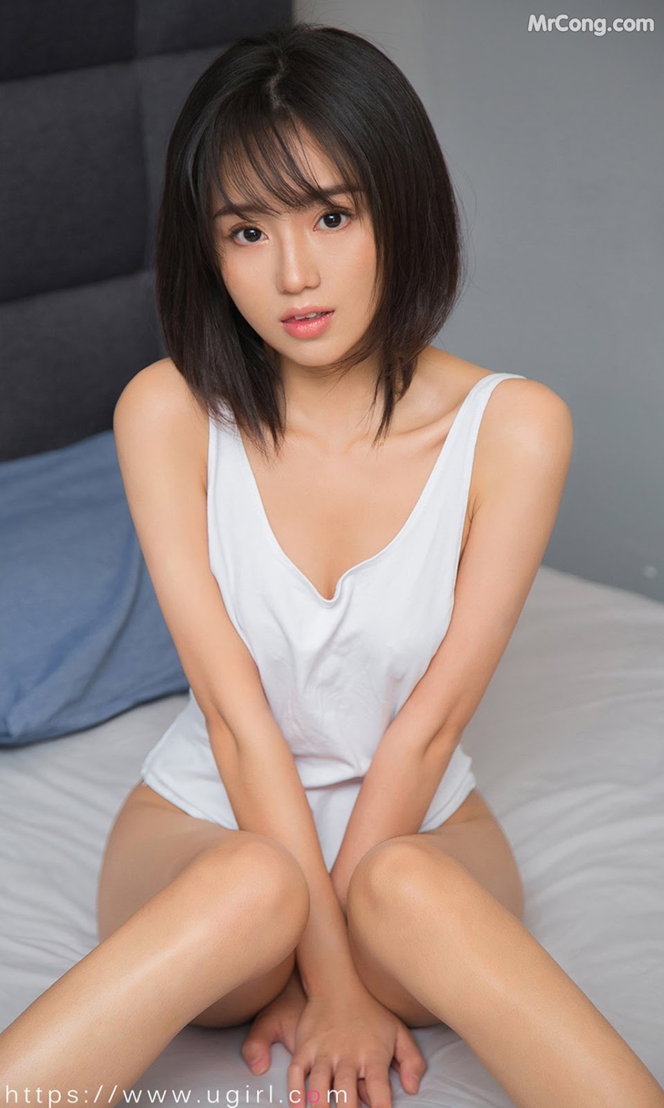 UGIRLS - Ai You Wu App No.1687: Baileys 香 儿 (35 pictures)