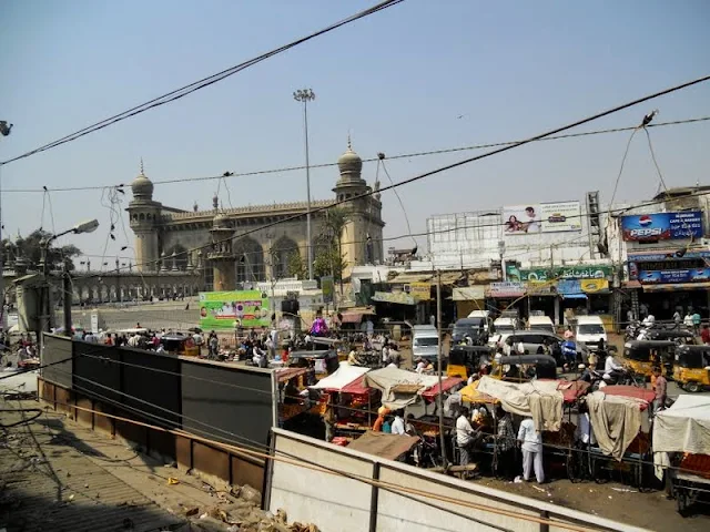 Points of interest in Hyderabad India: Mecca Masjid