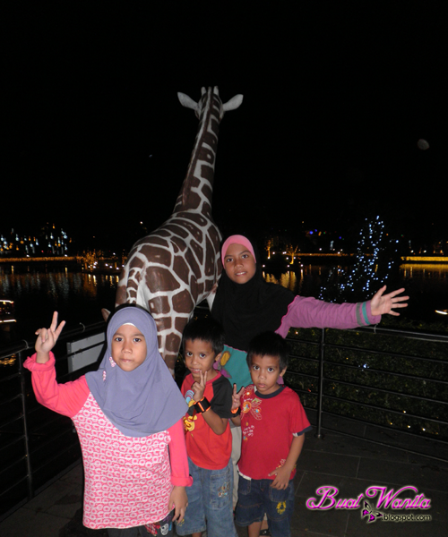 Pusing Taman 99 Wonderland Ala Mini Zoo Buat Wanita