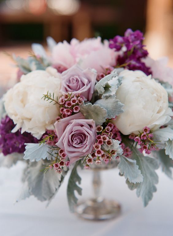 Best Methods of Flower Arrangements for a Wedding Wedding, Dresses
