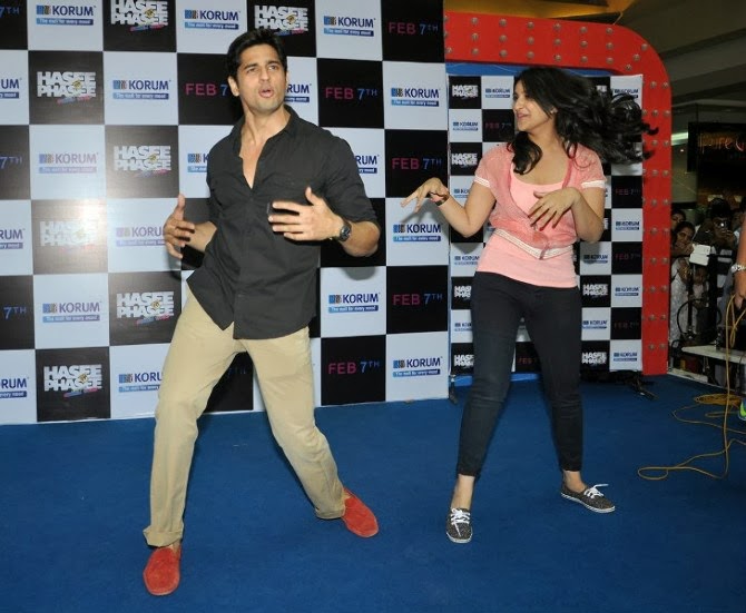 Hasee Toh Phasee Promotion at Korum Mall