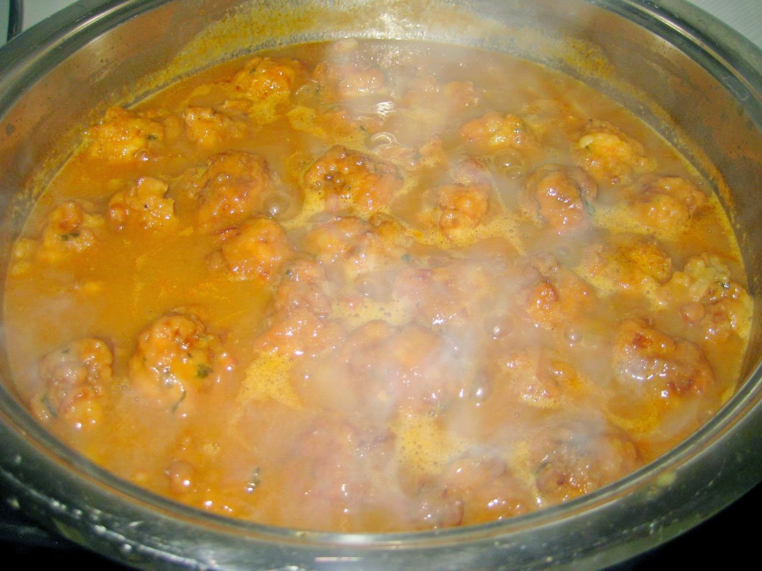Albóndigas en salsa de tomate Recetas Tres Jotas