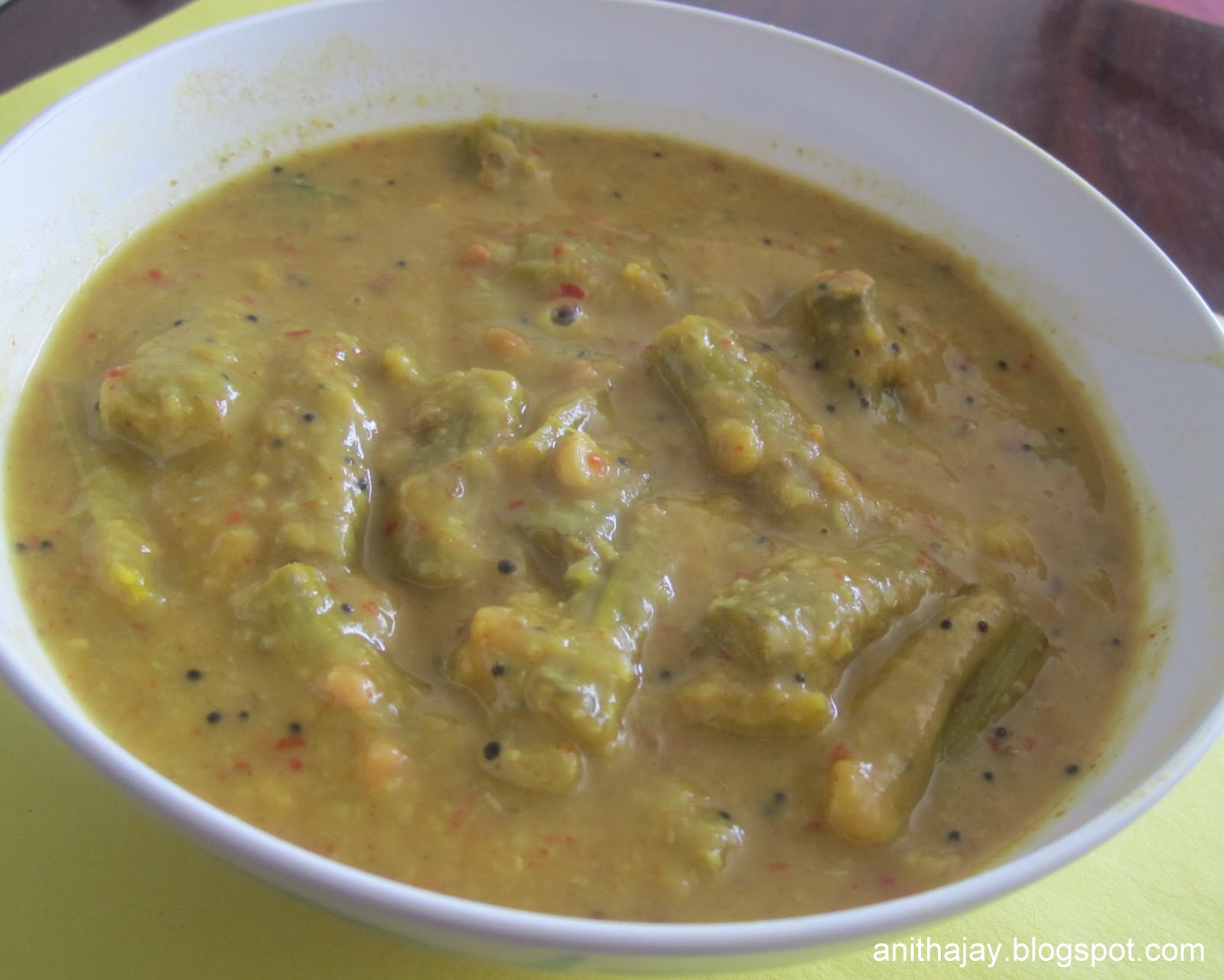 Anitha's Kitchen Diary Murungakkai / Drumstick Kootu