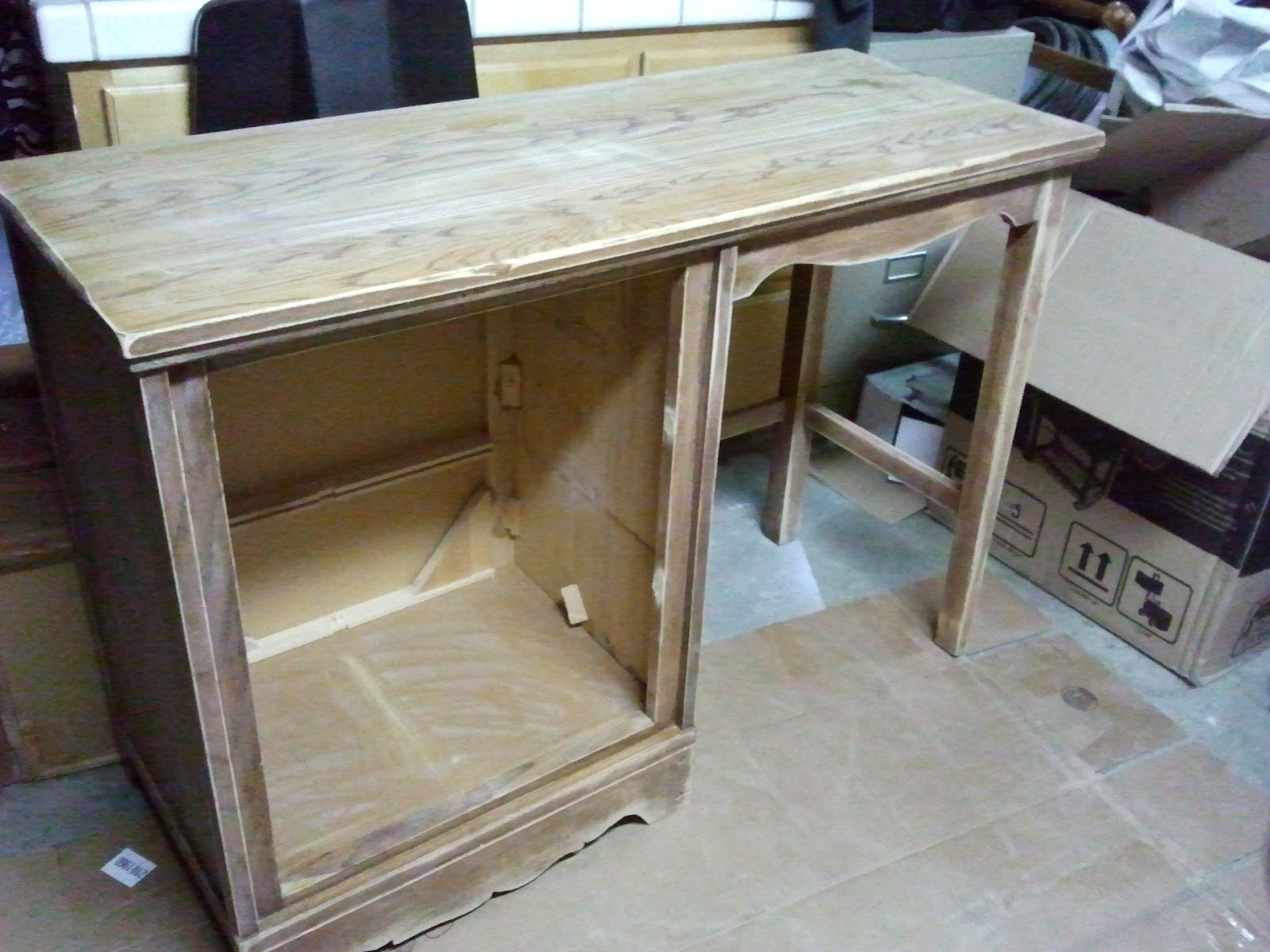 One Crafty Stitch Upcycled Desk