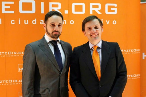 Grandes fortunas y altos ejecutivos españoles financiaron el nacimiento de Vox a partir del grupo ultracatólico Hazte Oír Grandes fortunas y altos ejecutivos españoles financiaron el nacimiento de Vox a partir del grupo ultracatólico Hazte Oír