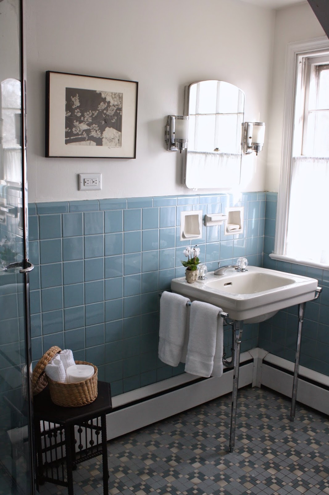 blue bathroom tiles - besticoulddo