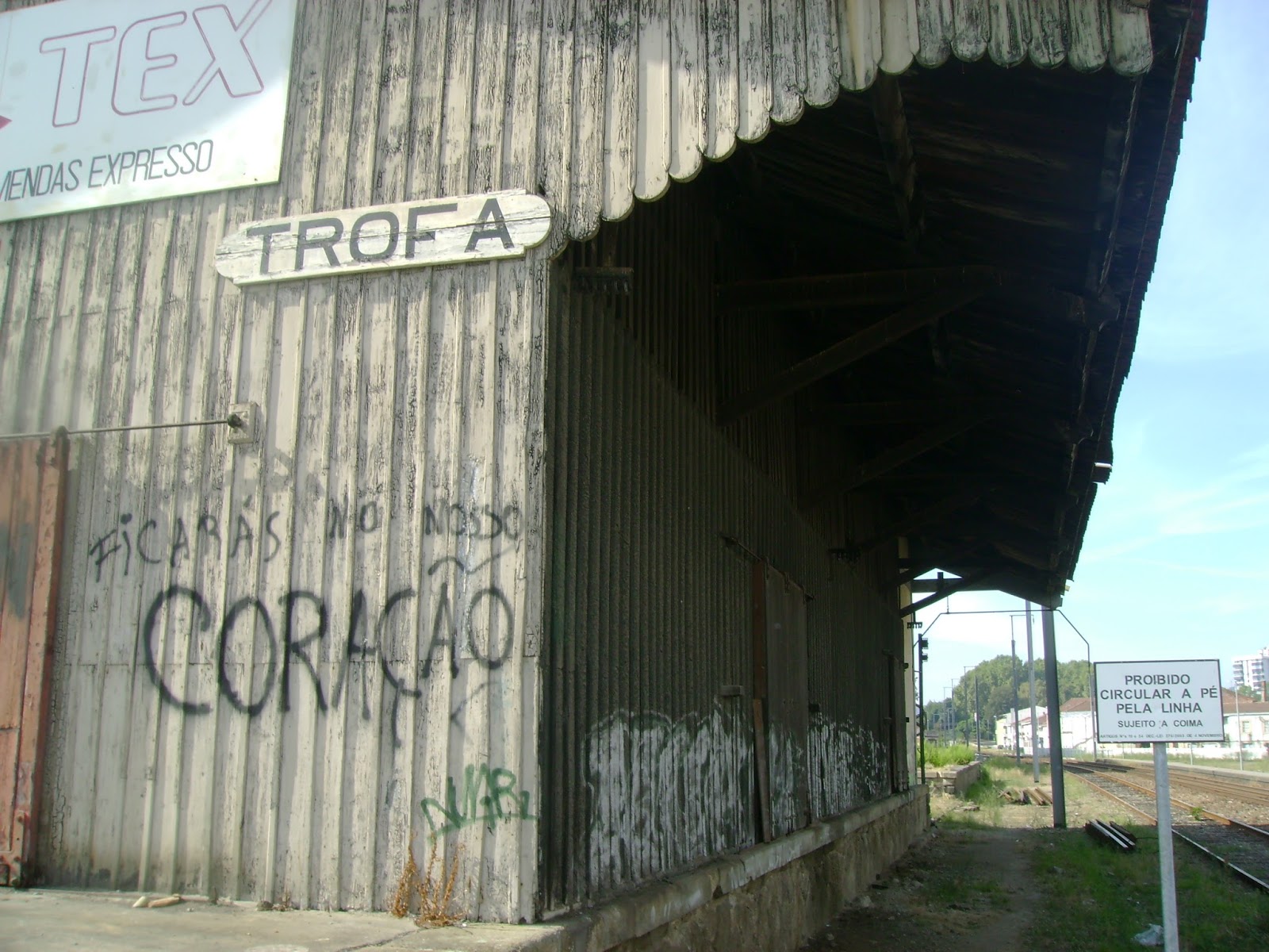 selvagemtexas ANTIGA ESTAÇÃO FERROVIÁRIA DA TROFA