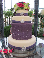 bling cakes cake purple birthday pretty flowers rhinestone toppers diamond 11e1 chocolate weddings stunning looked unusual rhinestones bride floral chocolat