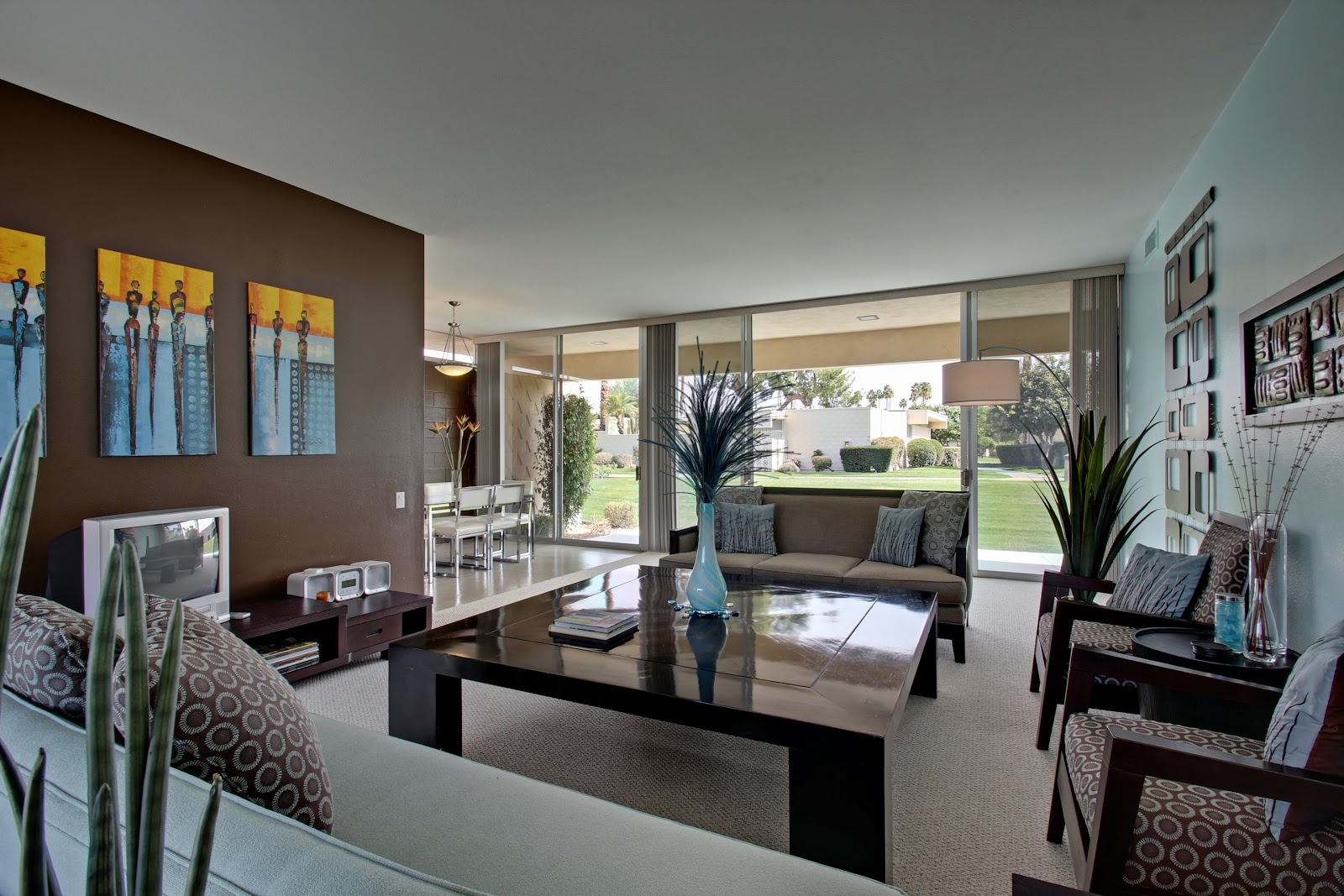 Russell Hill, Palm Springs Area Real Estate Palm Springs Condos For