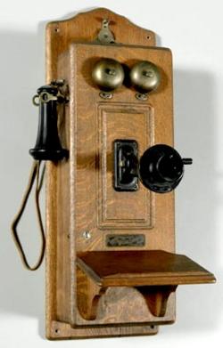 1940+hand+crank+telephone..jpg