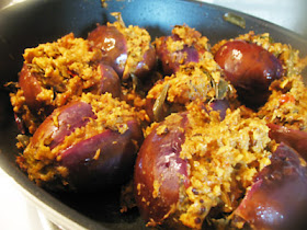 stuffed eggplant poriyal