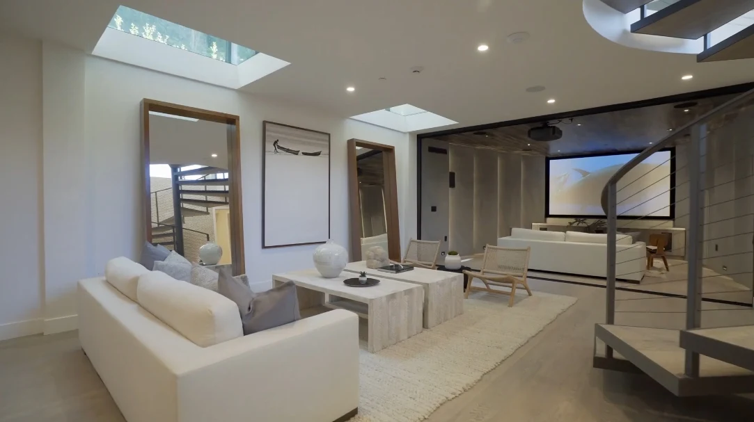 65 Interior Design Photos vs. 9455 Readcrest Dr, Beverly Hills, CA Ultra Luxury Home Tour