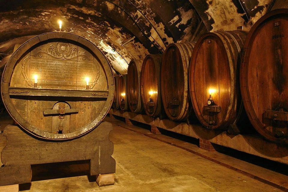 Beautiful Wine Cellars, Wine Storages, Wine Rooms and Wine