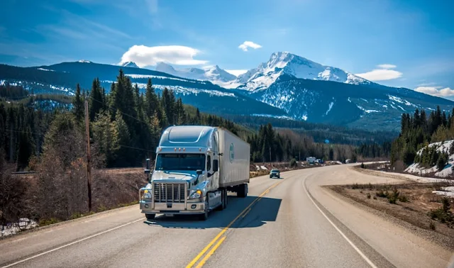 52 Great Trucking Blog Names