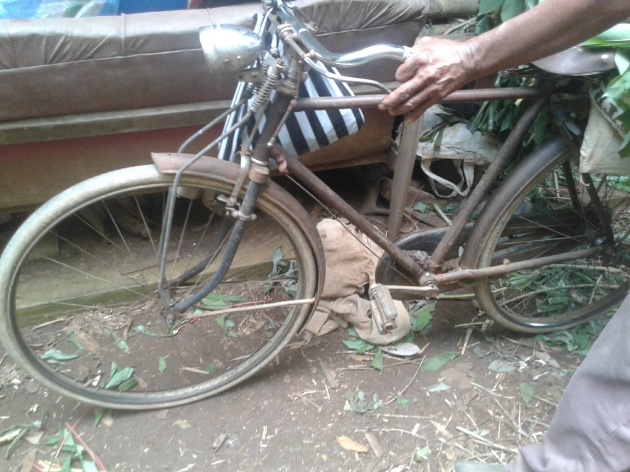 ASSALAMUALAIKUM WARROHMATULOH WABBARAKATUH.