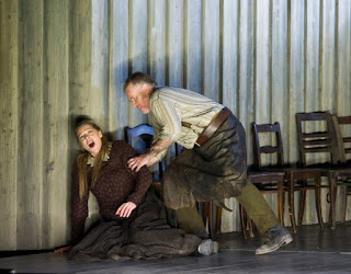 ENO Norma Jennifer Holloway and James Creswell (c) Alastair Muir