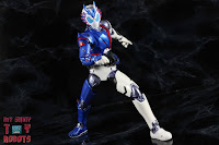 SH Figuarts Kamen Rider Vulcan Shooting Wolf 23