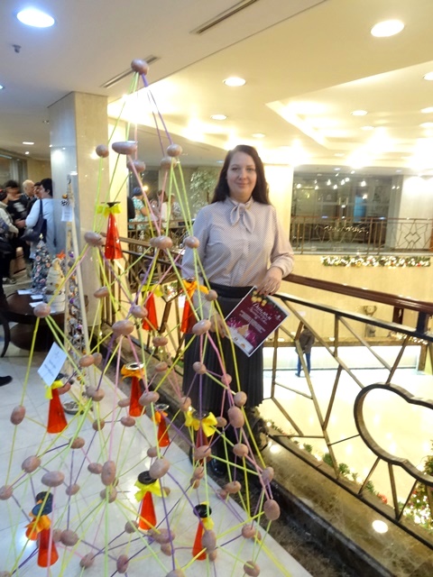 Fruit Carving Arrangements and Food Garnishes