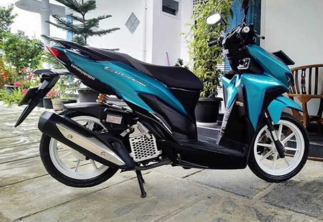 Modifikasi Vario 150 Warna Biru Polos, Original, Metalik, Navy, Tosca