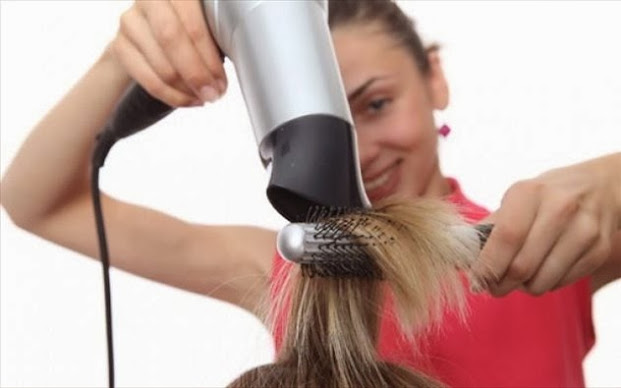 Μυστικά που ΔΕΝ αποκαλύπτουν οι κομμωτές