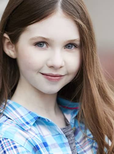 Madelyn Grace: Age, Birthday, Height, Family, Bio & Facts