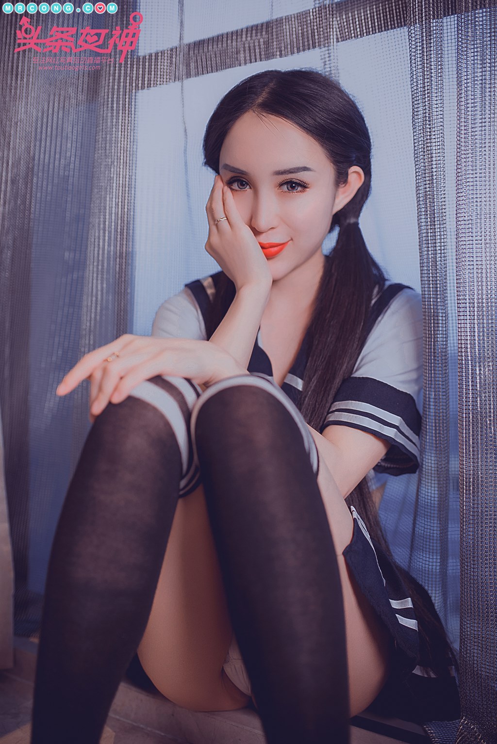 TouTiao 2018-05-13: Model Li Si Tong (李思彤) (21 photos) photo 2-0