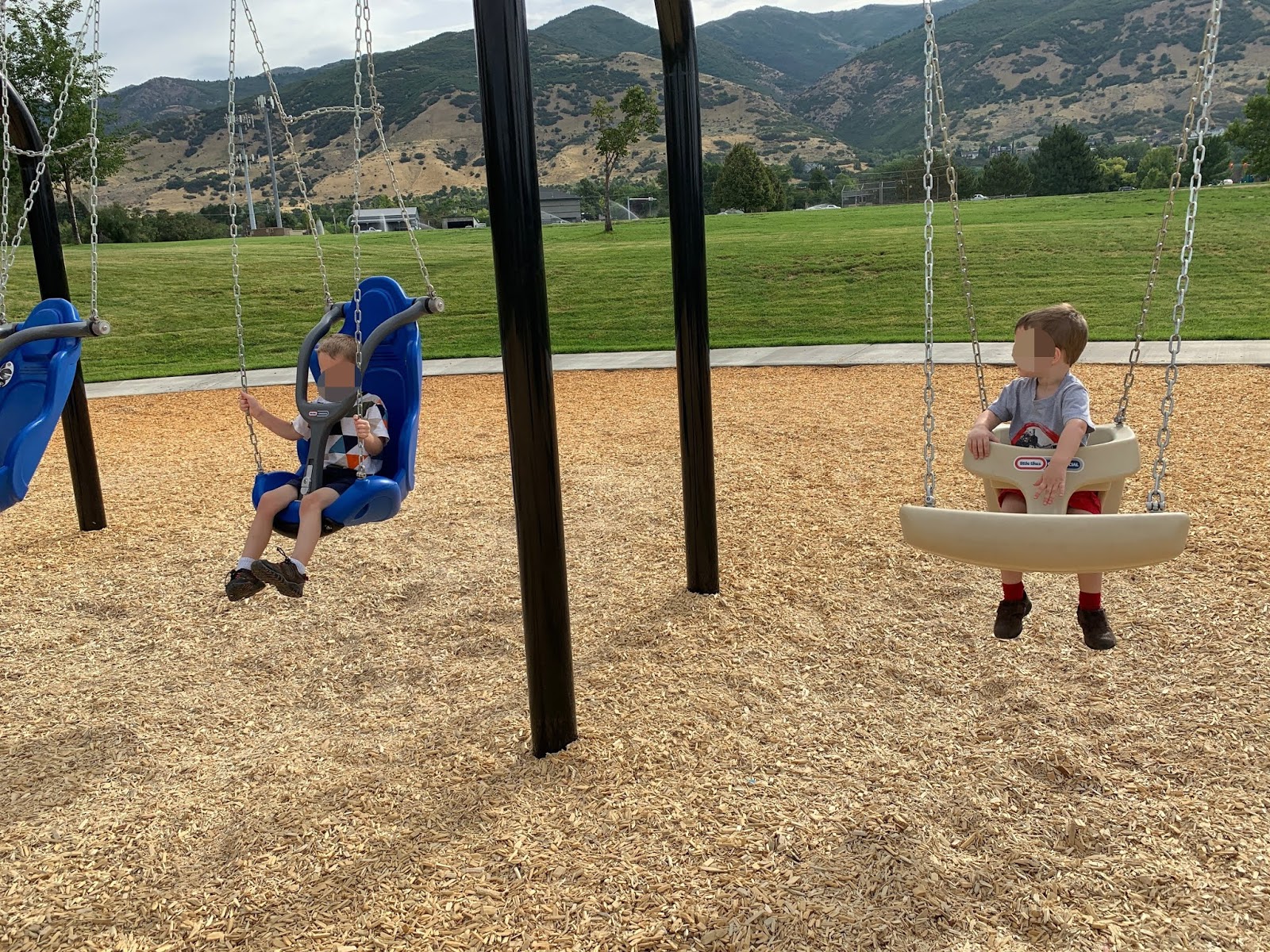 REVIEW OF NICHOLLS PARK (CASTLE PARK), FRUIT HEIGHTS, UT Davis County