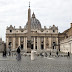 Papa pide una conducta "irreprochable y ejemplar" en las finanzas vaticanas