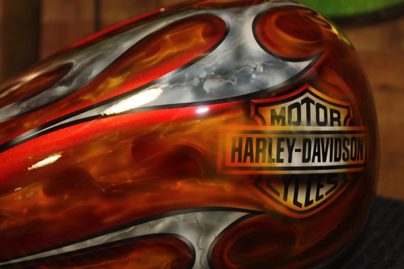 Online Motorcycle Paint Shop candy apple red fire with silver flames
