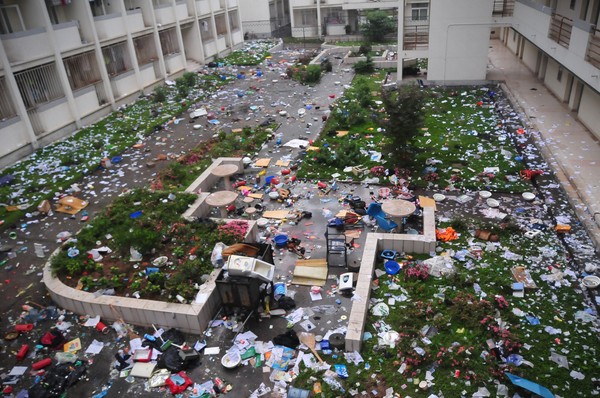 Gambar Lingkungan Tidak Sehat - Perumperindo.co.id