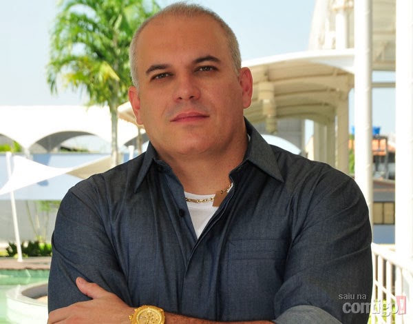 O Belo do Sábado: Sandro Rocha