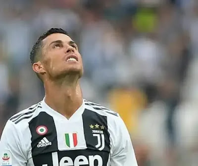 أصابة كريستيانو رونالدو بفيروس كورونا تؤثر على المنتخب البرتغالي بسبب العشاء الاخير أصابة كريستيانو رونالدو بفيروس كورونا تؤثر على المنتخب البرتغالي بسبب العشاء الاخير
