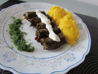 Sarmalute in foi de vita