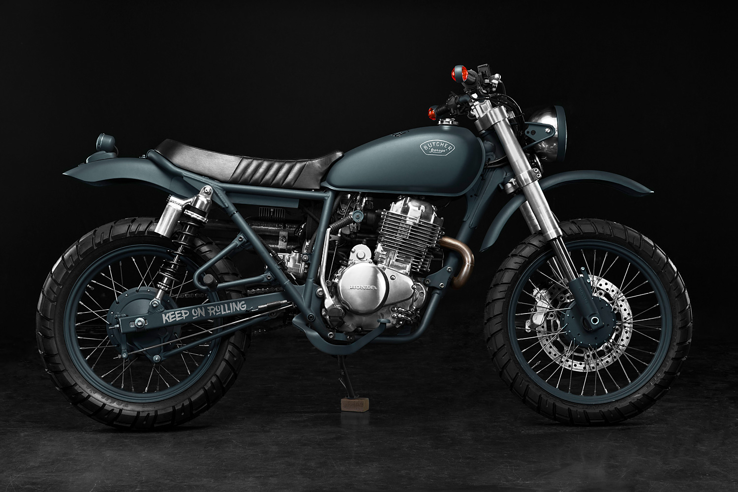 Racing Cafè: Honda CB 400 SS by Butcher Garage