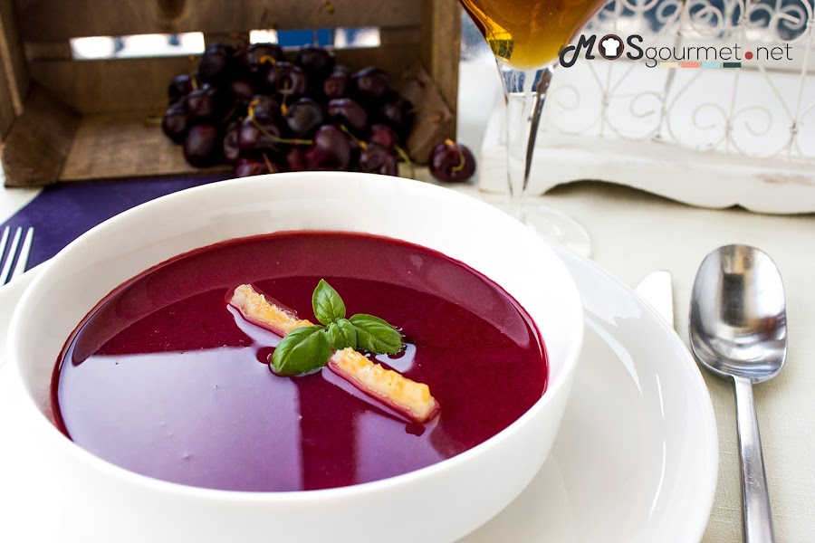 gazpacho-gourmet-recetas-picota-cererza-jerte-melon-mosgourmet